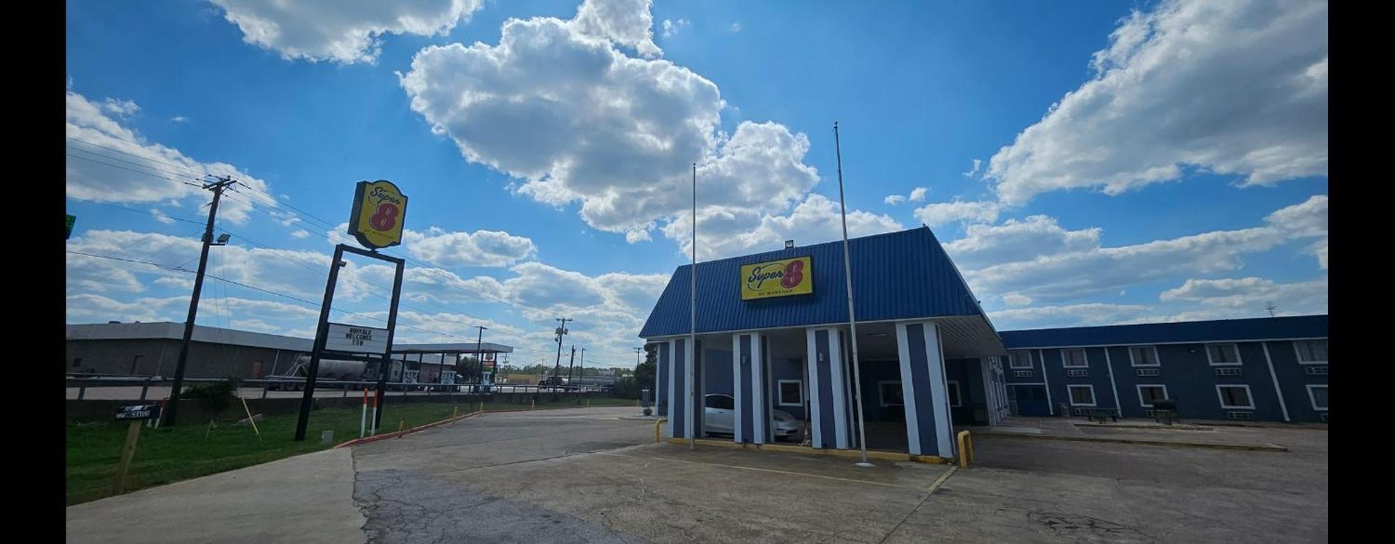 Motel Super 8 By Wyndham 2*